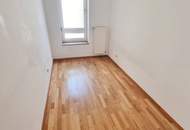 Frühlingsaktion! Entzückende Wohnung im Dachgeschoss in Best- und Ruhelage! Mit Sanierungsbedarf oder als Erstbezug nach Sanierung + Rundum saniertes Traumhaus! Jetzt zugreifen!