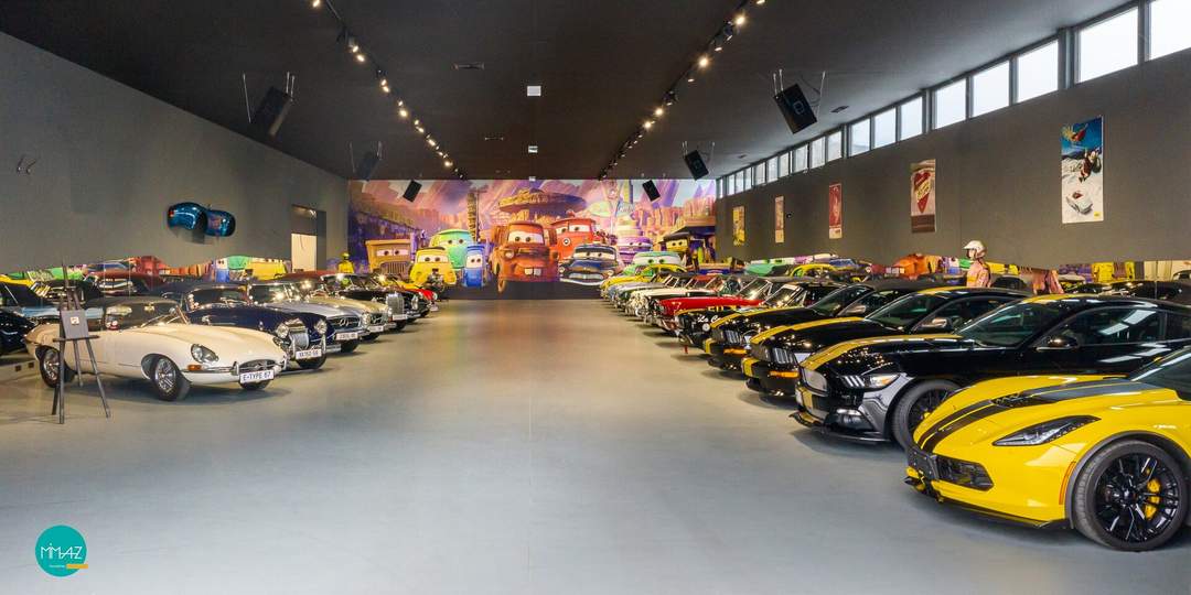 Exklusive Betriebsanlage mit Eventcharakter • Showroom • Garage• Dachterrasse mit unverbaubarem Fernblick! RAUM FÜR VISIONEN