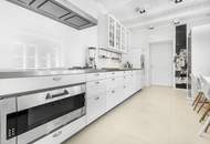 Zeitlose Eleganz im Wienerwald – Historische Villa auf 33.000 m² Privatgrund