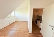 Charmante 3-Zimmer Dachgeschosswohnung mit Top-Anbindung an die Öffis