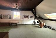 Saniertes Wohnhaus in Ruhelage, zwischen Landstraße und Hollitzer Allee