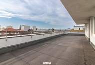 Penthouse-Feeling mit traumhafter Dachterrasse im Herzen von Sattledt