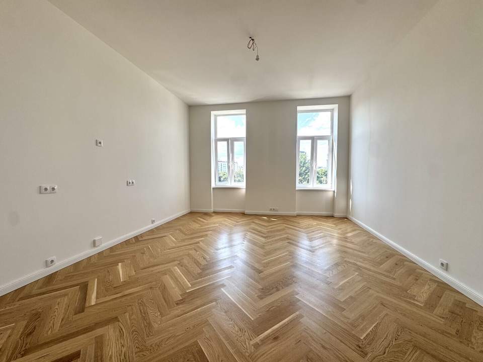 Heller & modernisierter Altbau - Erstbezug nach Sanierung - Ansprechender Altbau nahe U6 Dresdner Straße
