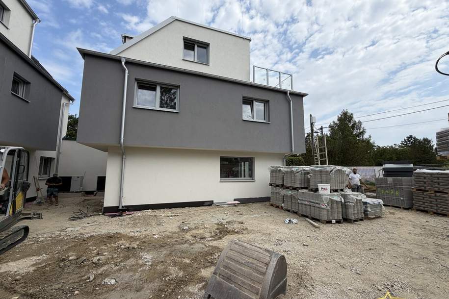 AKTION! PREIS REDUZIERT! LETZTES FREIES HAUS! U2 ZU FUSS! TOLLE 210m² GARTEN. EINFAMILIENHAUS MIT KELLER. PROVISIONSFREI für den Käufer., Haus-kauf, 799.900,€, 1220 Wien 22., Donaustadt