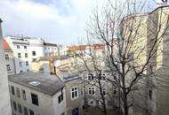 360 TOUR // SCHÖNE RENOVIERTE ALTBAUWOHNUNG