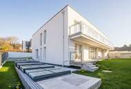 Neuwertiges Niedrigenergiehaus mit maximaler Flexibilität - Pool, Sauna und Dachterrasse inklusive!