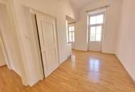 Schöne 3,5-Zimmer-Altbauwohnung mit Balkon in der Heinrichstraße
