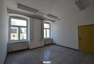 Büro oder Lager im 1. Stock