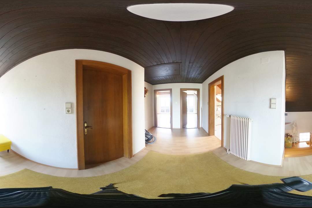 großzügiges Einfamilienhaus in einer Sackgasse