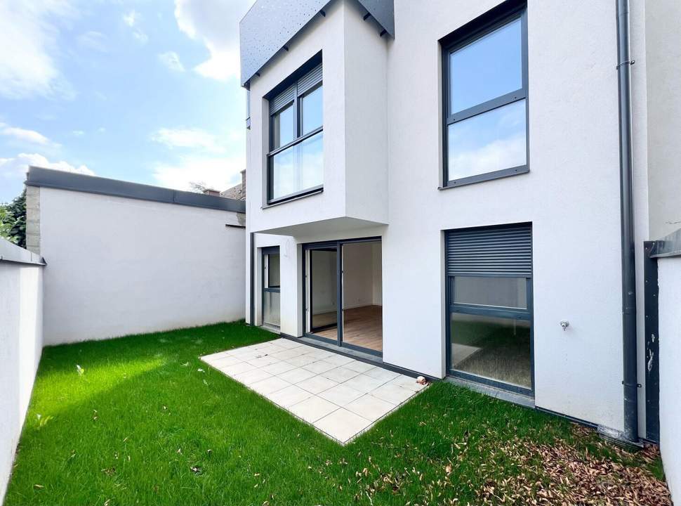 Grünruhelage nahe U2: Neues energieeffizientes Mehrfamilienhaus mit 8 Eigentumswohnungen I Balkon, Terrasse oder Garten I Lift I Erstbezug