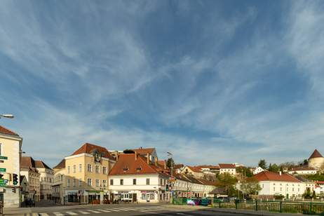 ZWEI KREMSER WAHRZEICHEN - EIN KAUFGEGENSTAND - ZWEI MEHRPARTEIENWOHNHÄUSER MIT ENTWICKLUNGSPOTENTIAL UND SOLIDER RENDITEMÖGLICHKEIT, Haus-kauf, 990.000,€, 3500 Krems an der Donau(Stadt)