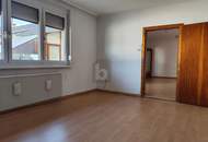 DOPPELT HÄLT BESSER! ZWEI HÄUSER, EIN HOF, UNENDLICHE MÖGLICHKEITEN