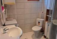 Winterblues günstiges Kleingarten Haus + Pool + Grillplatz + Garten