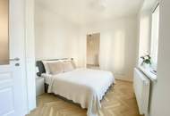 EIN RÜCKZUGSORT MITTEN IN DER STADT - RUHELAGE IN EINEN IDYLLISCHEN INNENHOF MIT ALTEM BAUMBESTAND