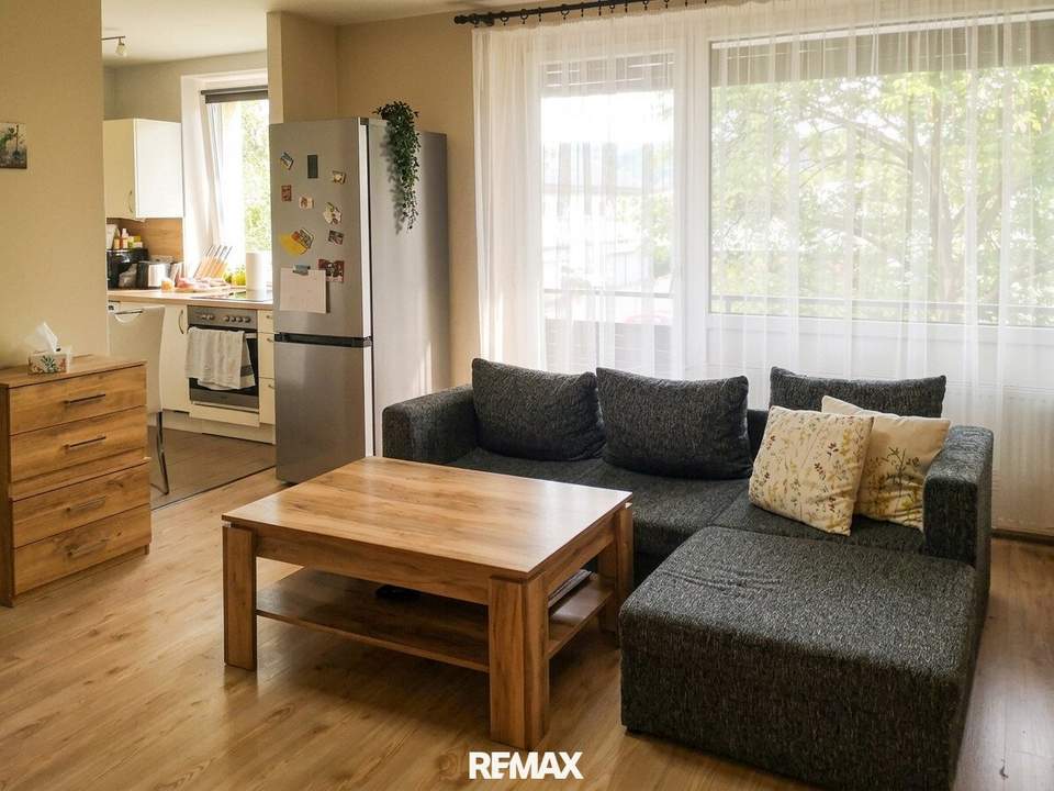 moderne 2-Zimmer-Wohnung mit Balkon