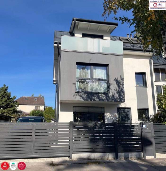 Moderne Designvilla mit Pool, Kamin und Sonnenterrassen - Massivbau in Toplage mit perfekter Anbindung an die U6 (550 m) und Badner Bahn (350 m)