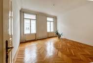 Bestlage - klassische Altbauwohnung in elegantem Stilhaus