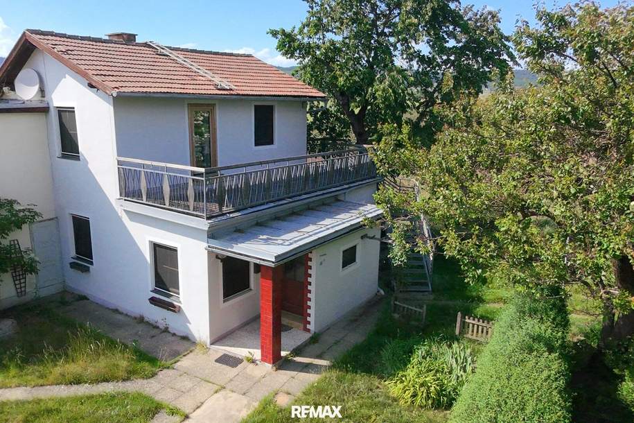 Investition mit Potenzial: Große Baugrundstücke inkl. Eigentumswohnung in 3124 Oberwölbling, Wohnung-kauf, 270.000,€, 3124 Sankt Pölten(Land)