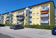 Gemütliche Zwei-Raum-Whg. mit Loggia und Parkmöglichkeit!
