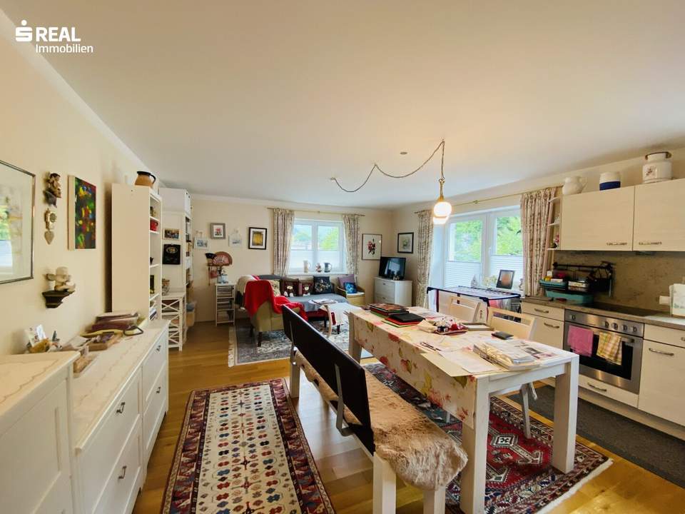 Bezaubernde 3-Zimmer-Wohnung mit Blick ins Grüne