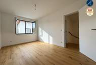 Erstbezug! Moderne Doppelhaushälften mit großen Terrassen & Top Ausstattung!