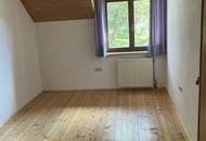 Großzügiges Einfamilienhaus in Weyregg am Attersee mit Wintergarten und Garagen!