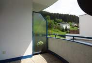 TOLLE 3-ZIMMER-WOHNUNG MIT LOGGIA UND PARKPLATZ