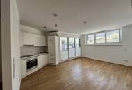 Erdgeschoß-Wohnung mit Loggia