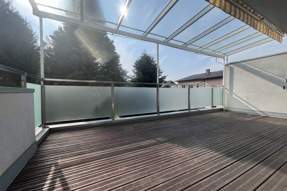 Traumhafte, lichtdurchflutete 3-Zimmer-Wohnung mit gigantischer Terrasse und Blick ins Grüne!, Wohnung-kauf, 299.900,€, 8073 Graz(Stadt)