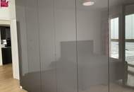 Möblierte 3-Zimmer-Wohnung im Helio Tower – Top-Lage, traumhafter Blick, inkl. Gym ++++