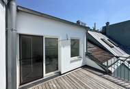 Exklusive Dachgeschosswohnung mit hochwertiger Generalsanierung nahe ( 5 min Spaziergang ) der Alten Donau 1220 Wien