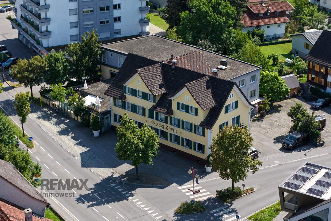 HOTEL PENSION LÖWEN IN SULZ - Etablierter Beherbergungsbetrieb mit nachgewiesener Zusatznachfrage, baubewilligter Erweiterung und optionalem Immobilienpotenzial