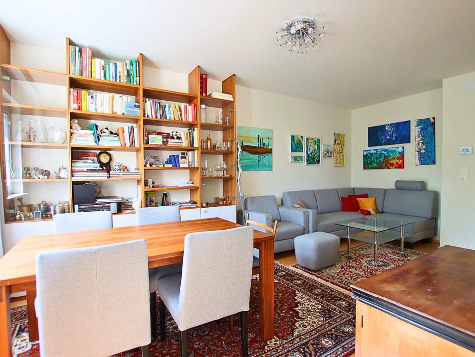 SCHÖNER WOHNEN! Stilvoll eingerichtete 2 Zimmer Wohnung inkl. Garagenplatz zu kaufen!