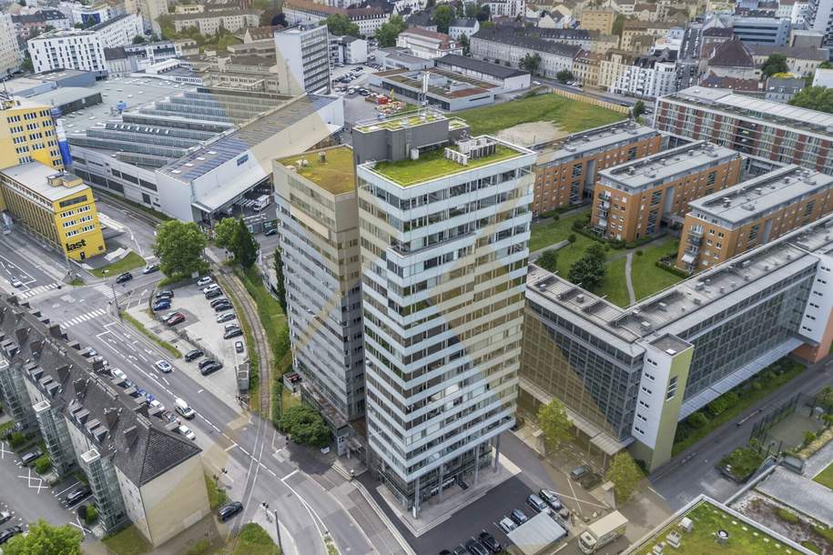 Helle und moderne Bürofläche im City Tower II in Linz zu vermieten!, Gewerbeobjekt-miete, 12.474,56,€, 4020 Linz(Stadt)