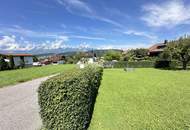 Baugrundstück, völlige Ruhelage, mitten im Grünen, Berg- u. Panorama-Blick, Feldkirch-Tisis, direkt ans Naherholungsgebiet grenzend, gigantische Sonnenuntergangs-Stimmung, in 6 Minuten per PKW ins Stadtzentrum Feldkirch, Bus-Station in 50 m.