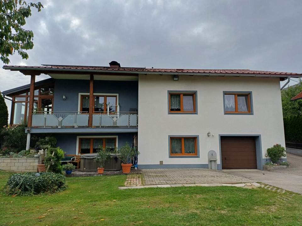Ein-/Mehrfamilien-/Generationen-Haus in St. Aegidi