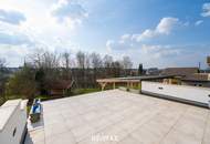 Voll unterkellertes Zweifamilienhaus mit Garten, Carport &amp; Garage in sonniger Zentrumslage von Bad Hall!