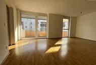 Schnuggelige Single-Wohnung mit Balkon und schöner Aussicht direkt zum Schlossberg - 8020 Graz