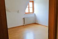Zentrumsnahe Wohnen & Wohlfühlen: Großzügige moderne 80m²-Wohnung mit Garten & bester Infrastruktur (Provisionsfrei)