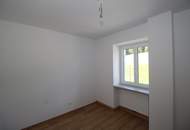 Attraktive 114m² große Doppelhaushälfte mit 2 Wohn-/Gewerbeeinheiten, Garten und Balkon in Gutauer Naturlage zu kaufen