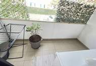 Familienfreundliche 3 Raum-Wohnung Erdgeschoß und Loggia - ab 01.01.2027
