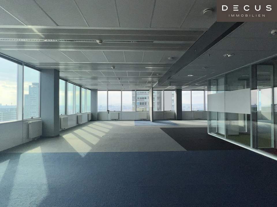 + + + ca. 1.500 m² Büro mit Ausblick + + + SATURN TOWER + + +