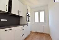 TOP-GELEGENHEIT! Liebevoll sanierte 2-Zimmer Wohnung mit Balkon - Erstbezug nach Sanierung!