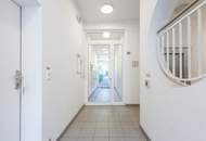 Ruhige, helle City-Wohnung mit Innenhofausrichtung und schöner Loggia