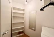 Gepflegte 2-Zimmer-Wohnung mit Balkon und Tiefgaragenstellplatz - WG geeignet!