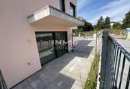 Ein Haus mit Blick zur Burg Kreuzenstein