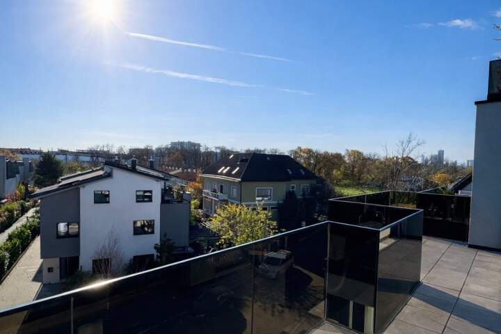 Monthly Rental! Luxury Living! Penthouse! Skyline+Kahlenberg View! Amazing Roof Top Terrace a&nd Garage!, Wohnung-miete, 1.799,00,€, 1220 Wien 22., Donaustadt