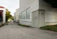 Logistikfläche***2 Hallen***30 Stellplätze***Ausbaupotential***