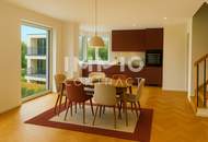 Eleganz trifft modernen Wohnkomfort: Exklusive lichtdurchflutete Doppelhaushälfte - attraktive Lage