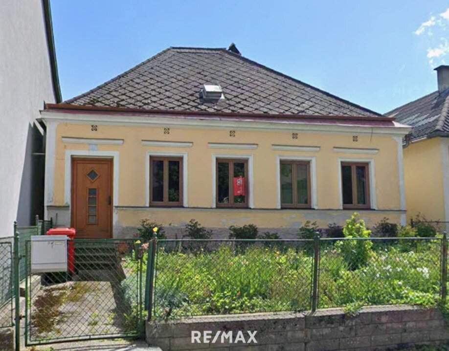 Historisches Bauernhaus von 1870 mit Innenhof, Garten &amp; viel Potenzial